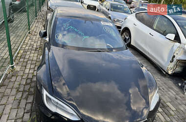 Ліфтбек Tesla Model S 2018 в 
