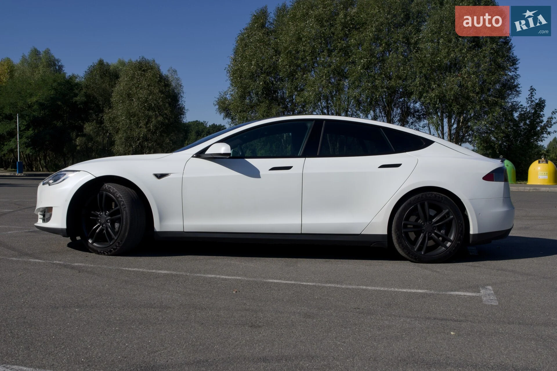 2015 Tesla Model S - мініатюра 3