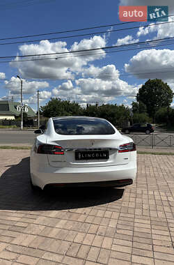 Ліфтбек Tesla Model S 2018 в 