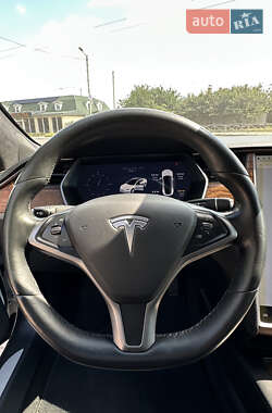 Ліфтбек Tesla Model S 2018 в 