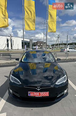 Лифтбек Tesla Model S 2018 в 