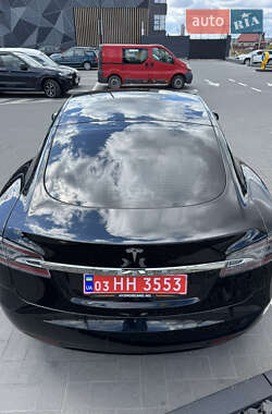 Лифтбек Tesla Model S 2018 в 