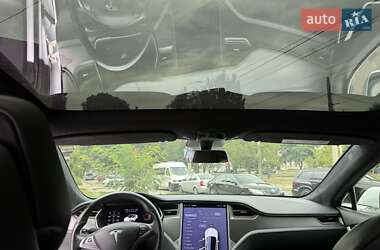 Лифтбек Tesla Model S 2020 в 