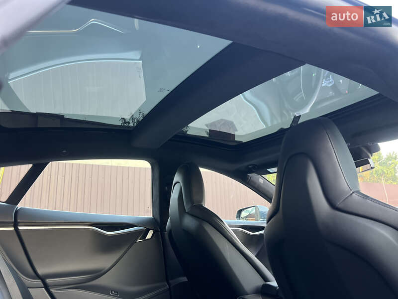 Лифтбек Tesla Model S 2014 в Одессе