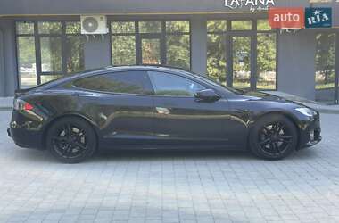 Лифтбек Tesla Model S 2018 в Луцке