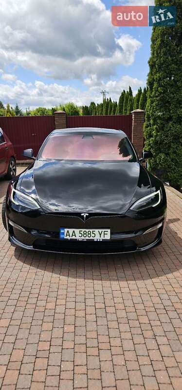 Лифтбек Tesla Model S 2021 в Киеве фото 5 Лифтбек Tesla Model S 2021 в Киеве
