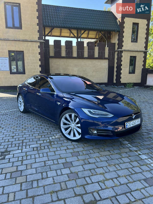Tesla Model S 2016