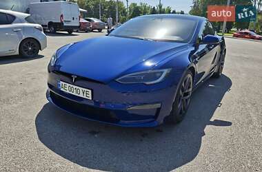 Лифтбек Tesla Model S 2022 в 