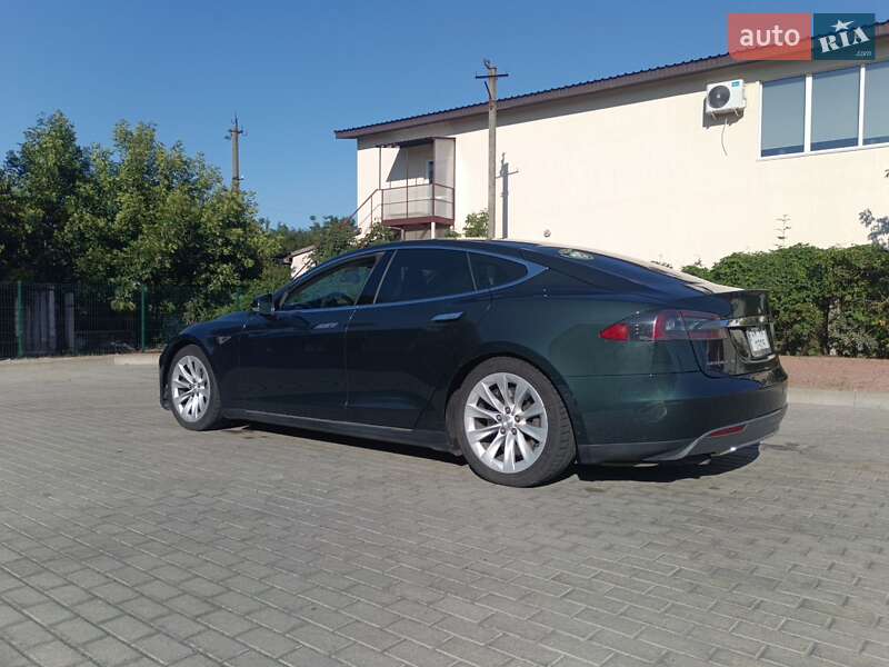 Лифтбек Tesla Model S 2012 в Житомире