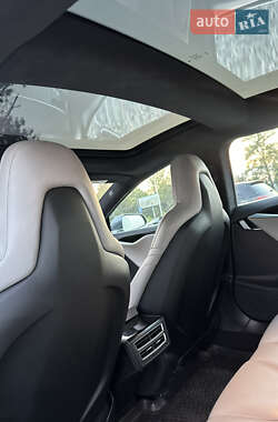Ліфтбек Tesla Model S 2016 в 