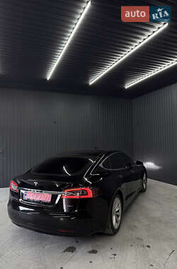 Ліфтбек Tesla Model S 2016 в 
