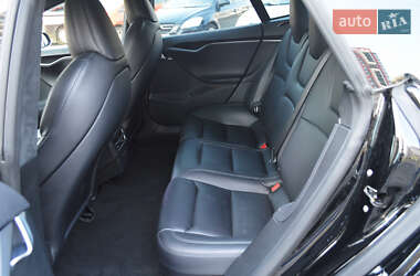 Лифтбек Tesla Model S 2020 в Киеве фото 9 Лифтбек Tesla Model S 2020 в Киеве