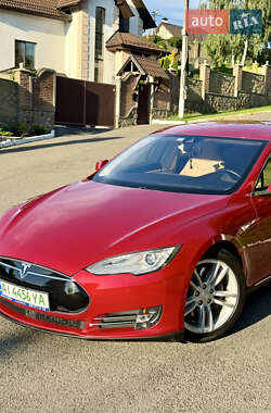 Ліфтбек Tesla Model S 2015 в 