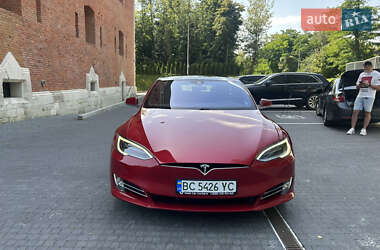 Ліфтбек Tesla Model S 2016 в 