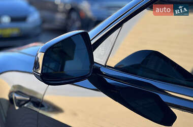 Лифтбек Tesla Model S 2018 в 