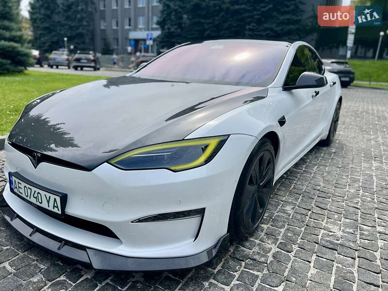 Ліфтбек Tesla Model S 2022 в Дніпрі