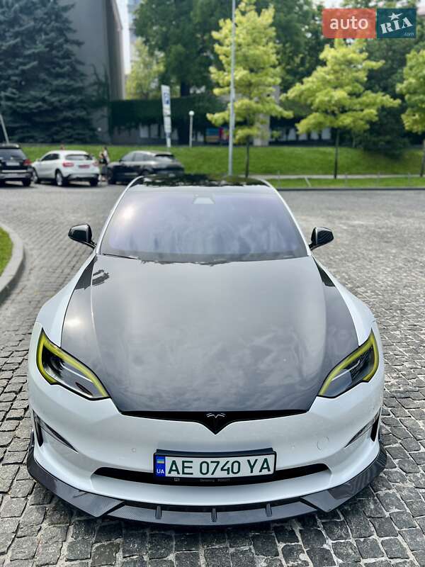 Ліфтбек Tesla Model S 2022 в Дніпрі
