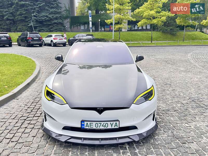 Ліфтбек Tesla Model S 2022 в Дніпрі