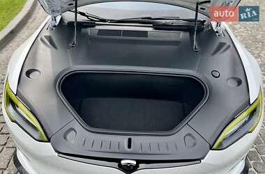 Лифтбек Tesla Model S 2022 в 