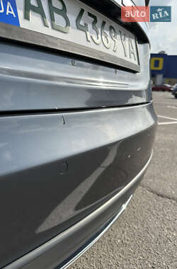 Лифтбек Tesla Model S 2014 в 