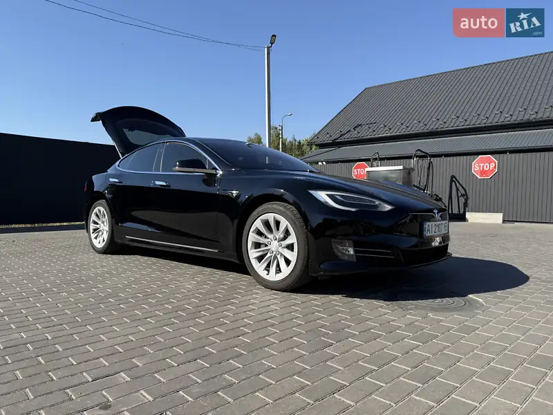 Tesla Model S 2018 VIN 5YJSA1E21JF266684 фото оголошення 12 з 62