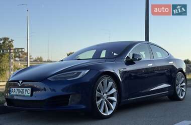 Ліфтбек Tesla Model S 2016 в 