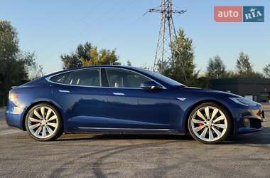Ліфтбек Tesla Model S 2016 в 
