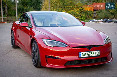 Лифтбек Tesla Model S 2022 в 