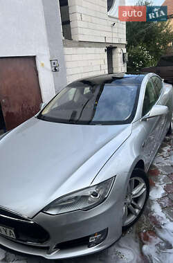 Ліфтбек Tesla Model S 2014 в Житомирі