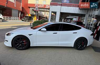 Лифтбек Tesla Model S 2024 в 