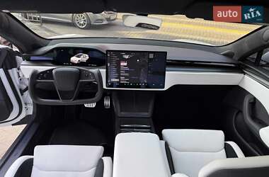 Лифтбек Tesla Model S 2024 в 