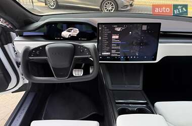 Лифтбек Tesla Model S 2024 в 