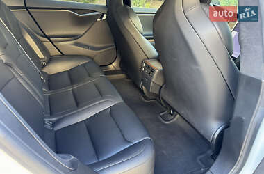 Лифтбек Tesla Model S 2019 в 