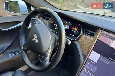 Лифтбек Tesla Model S 2019 в 