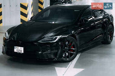 Лифтбек Tesla Model S 2021 в Киеве