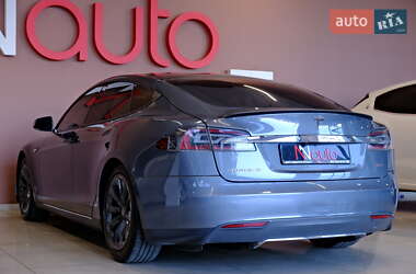 Ліфтбек Tesla Model S 2013 в 