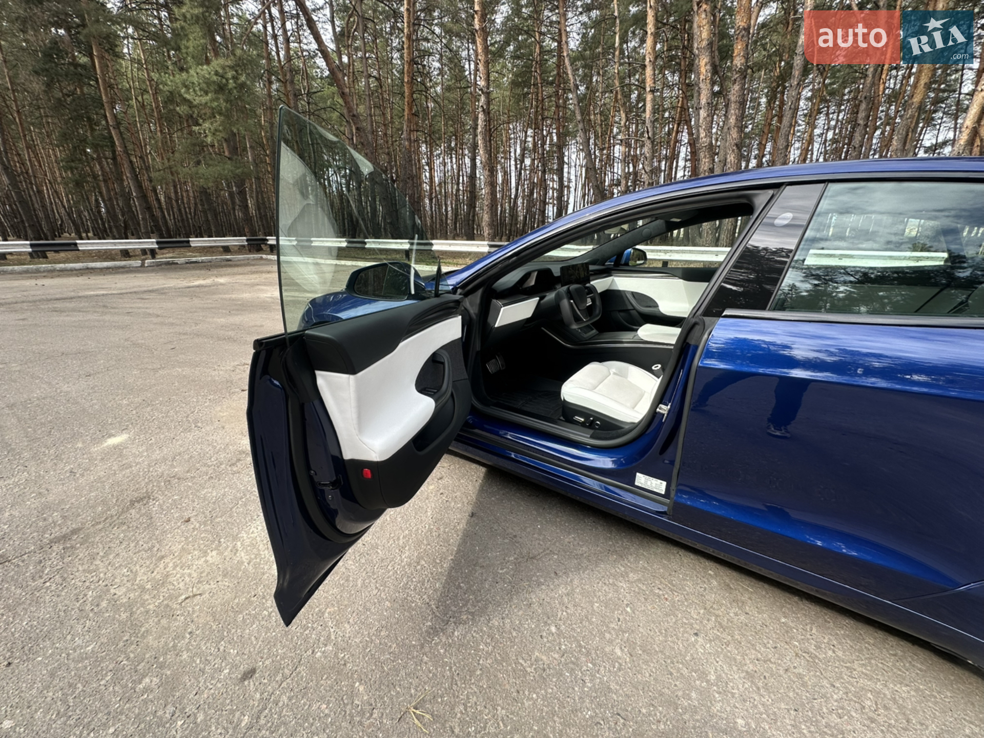 2022 Tesla Model S - мініатюра 29