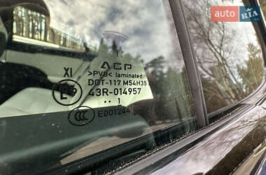 Лифтбек Tesla Model S 2022 в 