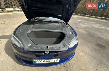 Лифтбек Tesla Model S 2022 в 