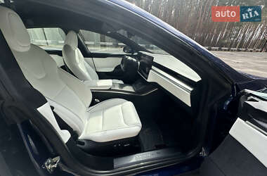 Лифтбек Tesla Model S 2022 в 
