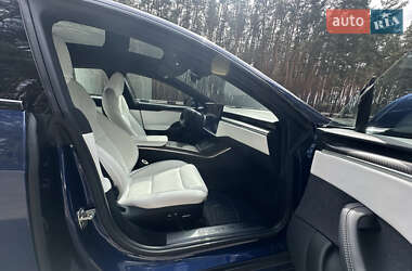 Лифтбек Tesla Model S 2022 в 