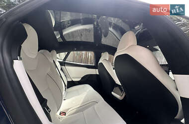 Лифтбек Tesla Model S 2022 в 