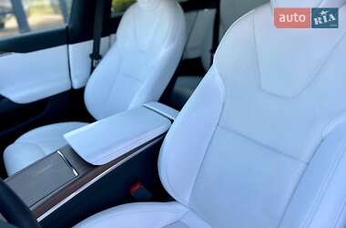 Лифтбек Tesla Model S 2022 в 