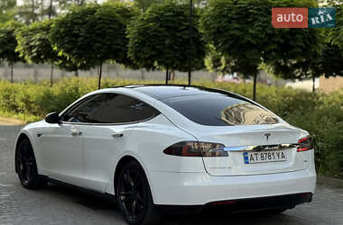 Ліфтбек Tesla Model S 2014 в 