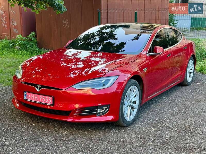 Tesla Model S 2017