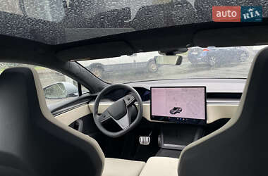 Лифтбек Tesla Model S 2024 в 