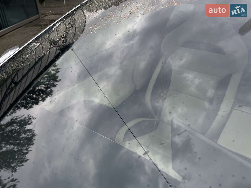 Лифтбек Tesla Model S 2024 в Львове