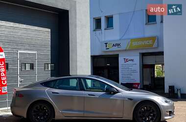 Ліфтбек Tesla Model S 2019 в 