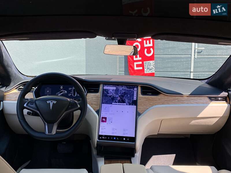 Ліфтбек Tesla Model S 2019 в Києві