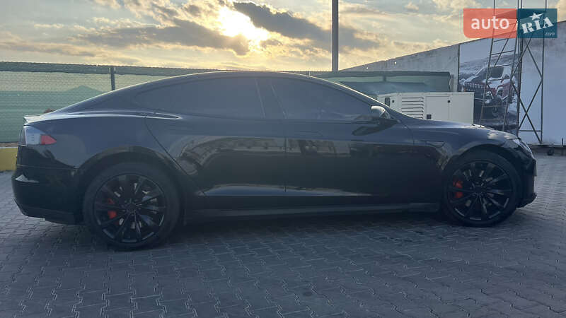 Лифтбек Tesla Model S 2013 в Одессе фото 2 Лифтбек Tesla Model S 2013 в Одессе